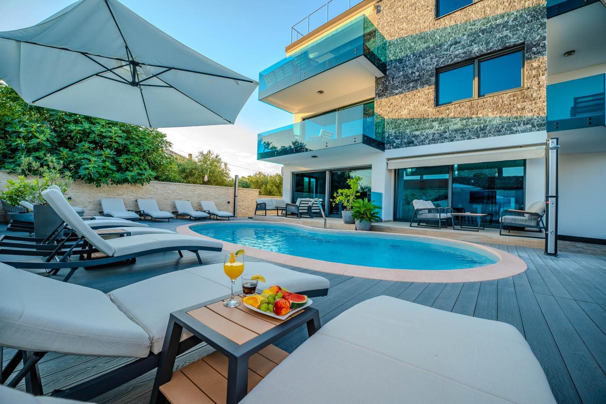 Luxury Apartments Vilamaloca Vir Extérieur photo