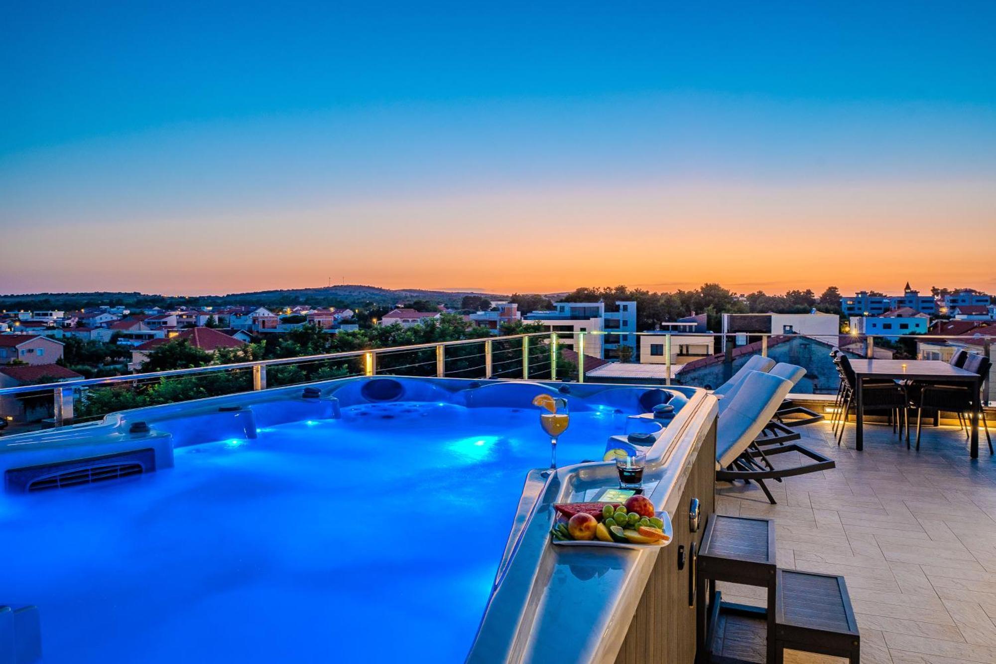Luxury Apartments Vilamaloca Vir Extérieur photo