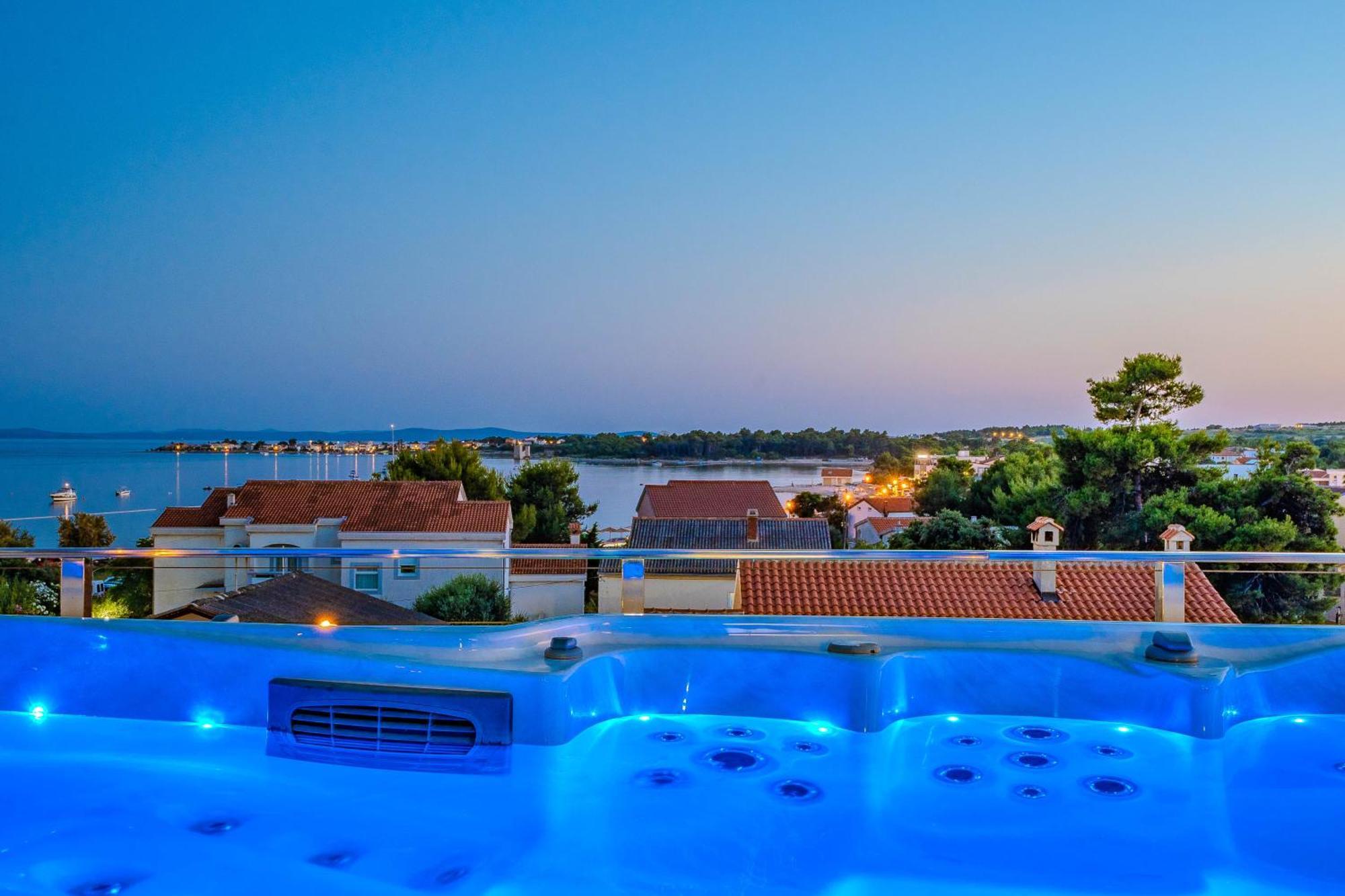 Luxury Apartments Vilamaloca Vir Extérieur photo
